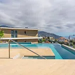 شقة Golden View Pools, Parking & Comfort فونشال