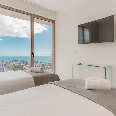 Golden View Pools, Parking & Comfort شقة *