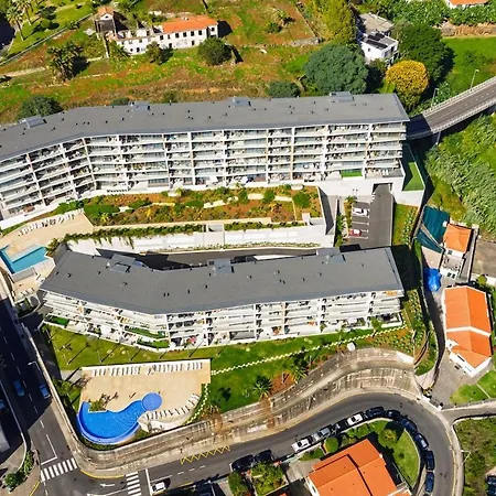 Golden View Pools, Parking & Comfort شقة *